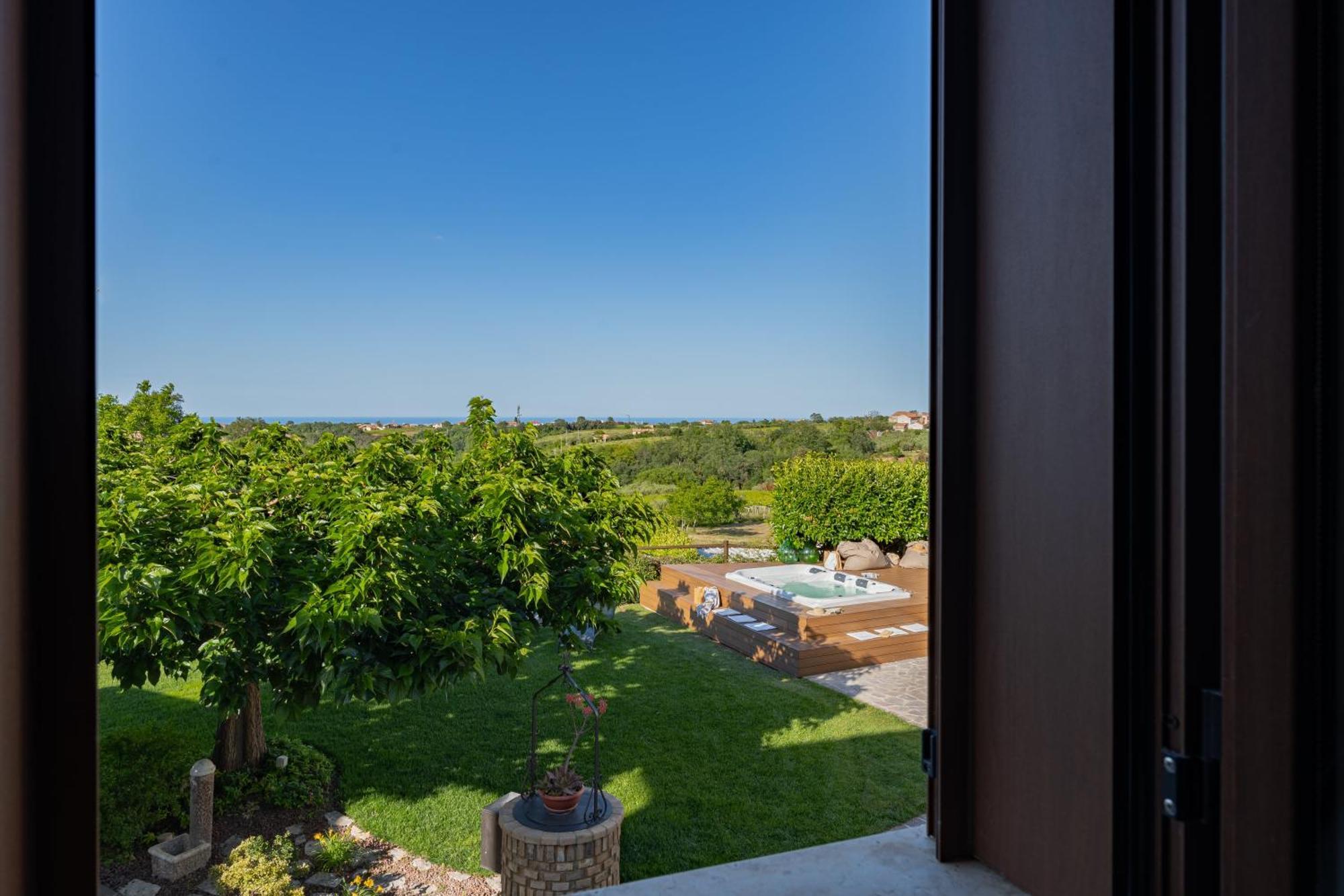 Villa Carulli - Yourplace Abruzzo Villa Caldari ภายนอก รูปภาพ