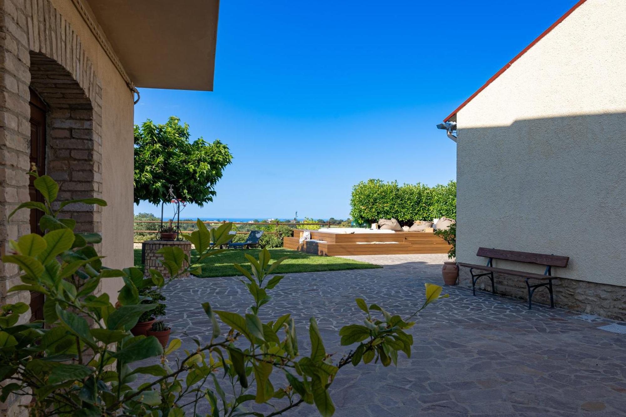 Villa Carulli - Yourplace Abruzzo Villa Caldari ภายนอก รูปภาพ