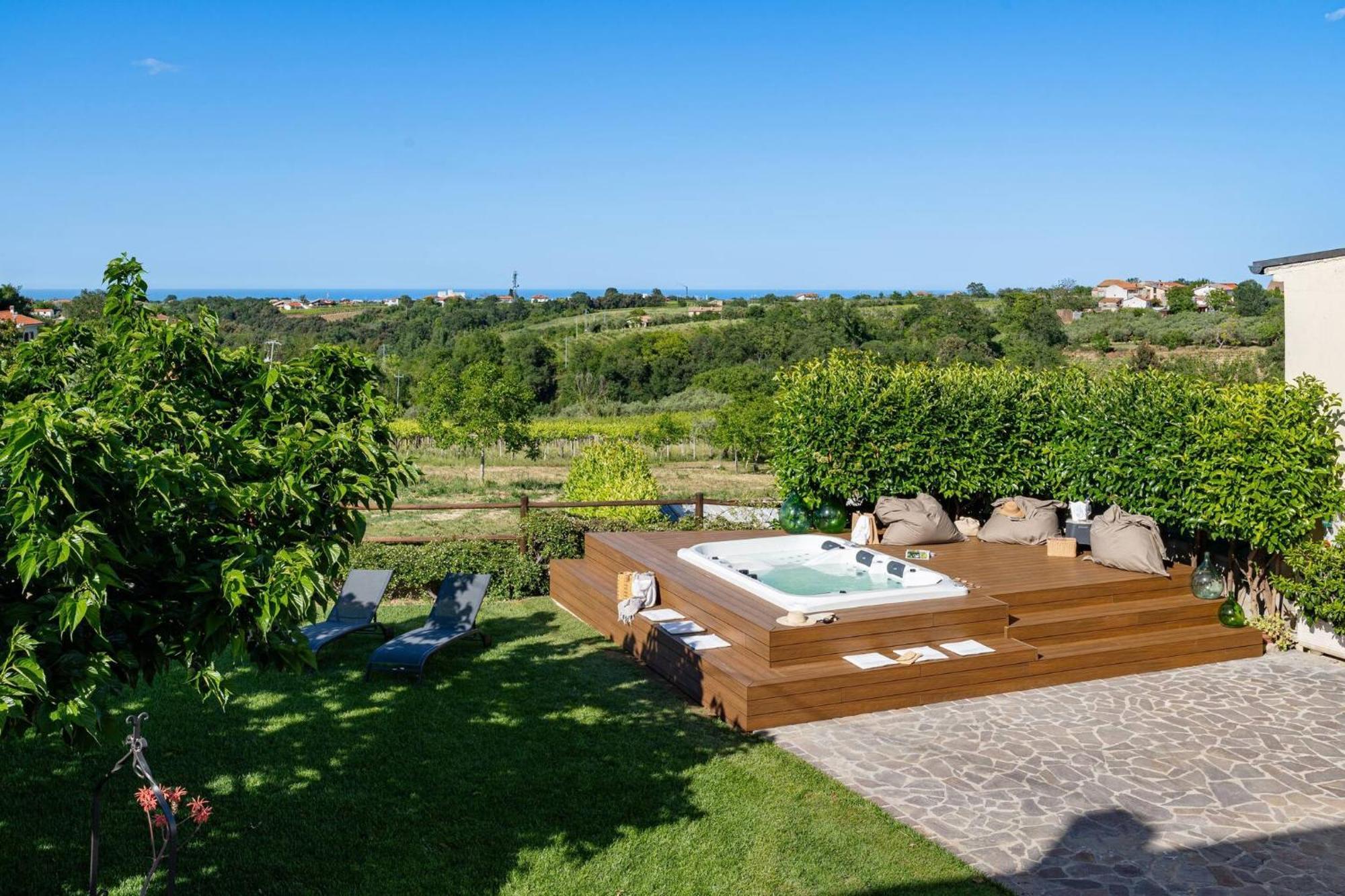 Villa Carulli - Yourplace Abruzzo Villa Caldari ภายนอก รูปภาพ